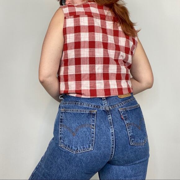 Vintage 90s XL Floral Embroidered Gingham Print Sleeveless Button Down Blouse - Picture 4 of 12